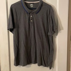 Men’s gray polo